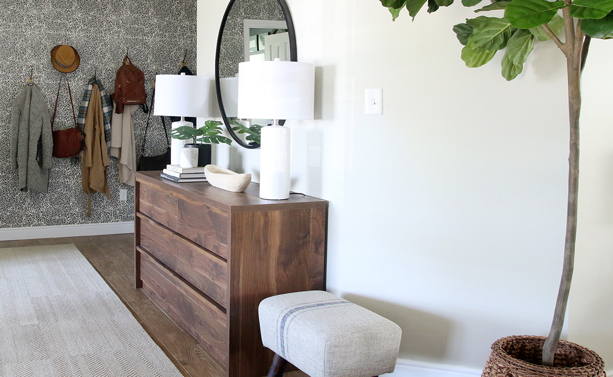 Entryway, dresser, bench, stool, cozy